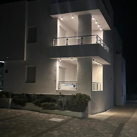 Apartments Stella Кърк Екстериор снимка