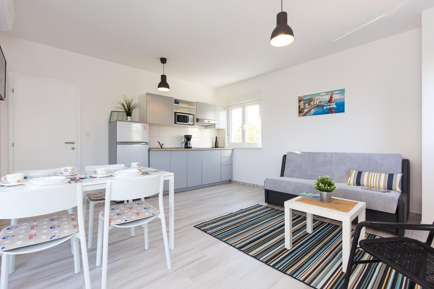 Apartments Stella Кърк Екстериор снимка