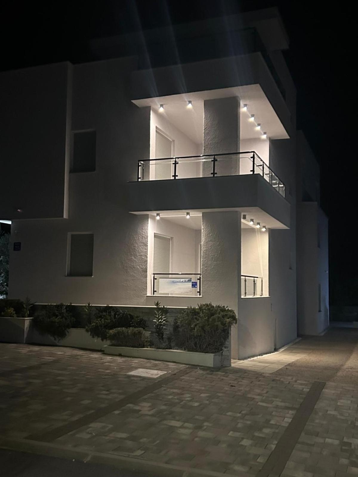 Apartments Stella Кърк Екстериор снимка